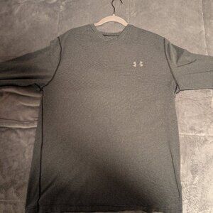 Under Armour long sleeve tee
